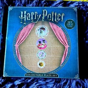 NIB Harry Potter Set of 4 Dolores Umbridge Cat Plates